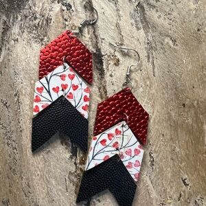 New handmade Red and Black with hearts Chevron dangle Earrings‎ for Valentines